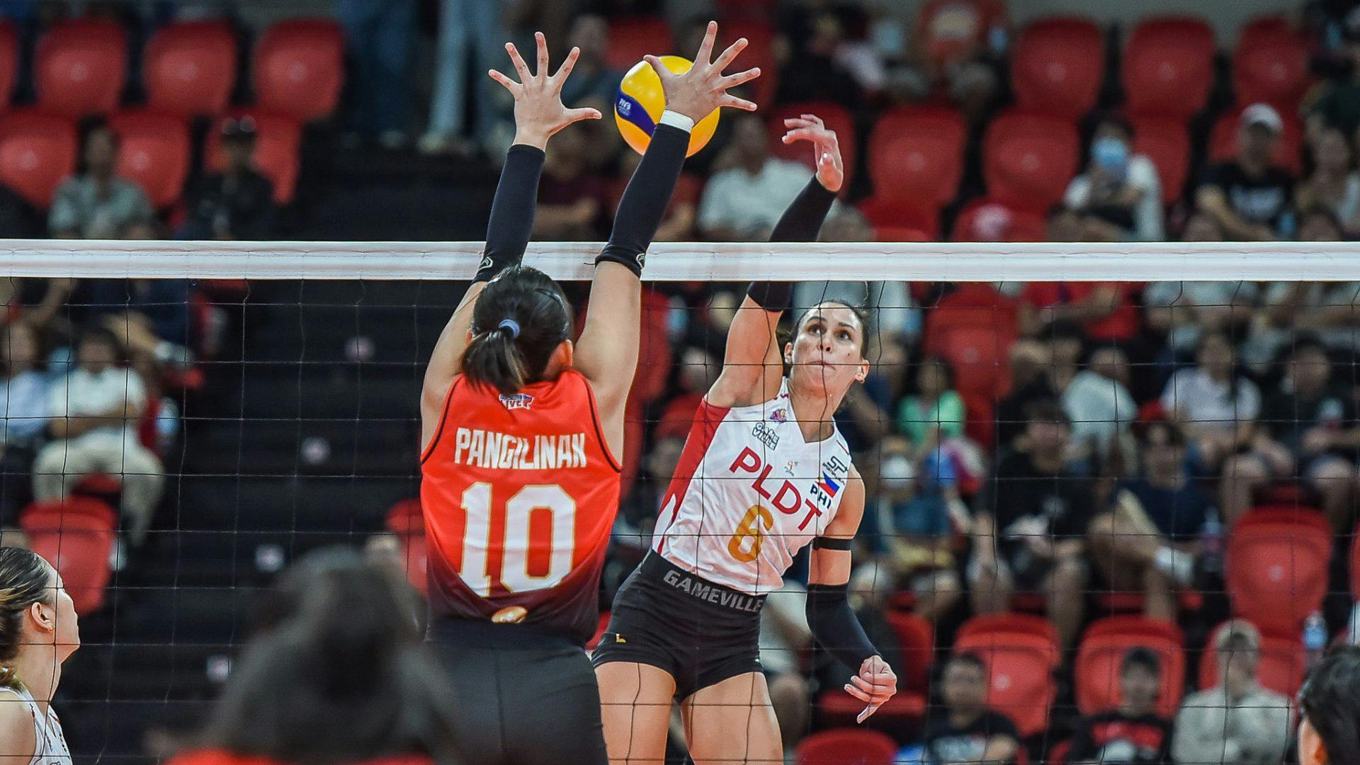 PLDT sweeps Cignal in PVL Invitational, notches 10th straight win